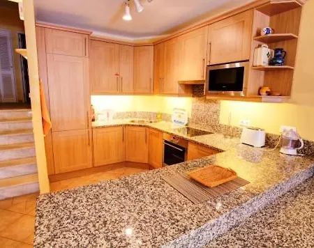 Sleeps 1 Air Con Wifi Daire Vale do Lobo