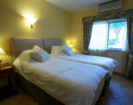 Sleeps 1 Air Con Wifi Daire *